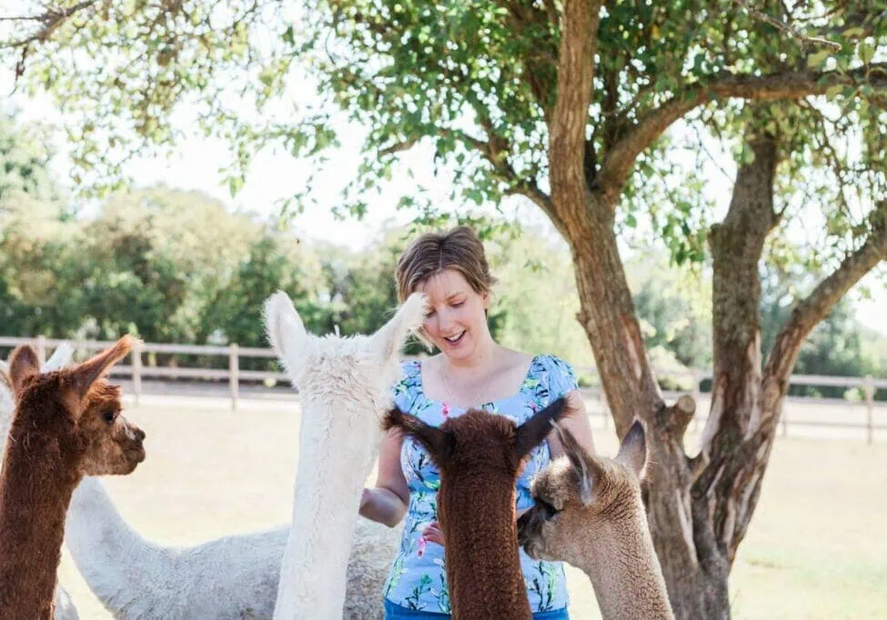 Claire-SeasonalEditShoot2-11