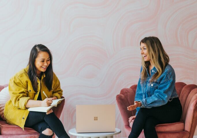 windows-hNiNxhUfCfQ-unsplash